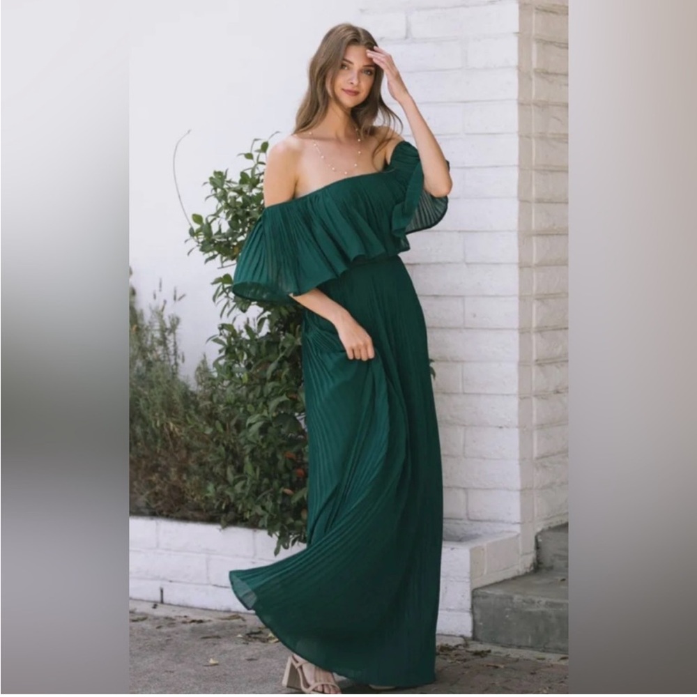 Soieblu Pleated Emerald Maxi Dress